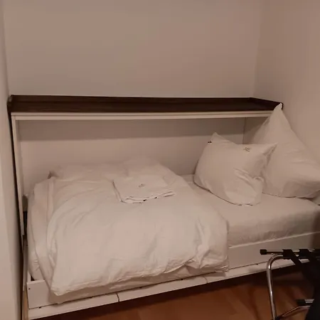 Mit Gemeinschaftsbad In Bed and Breakfast Μόναχο
